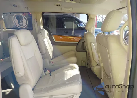 2009 Chrysler Town & Country Limited from USA, damaged, VIN 2A8HR64X89R651214